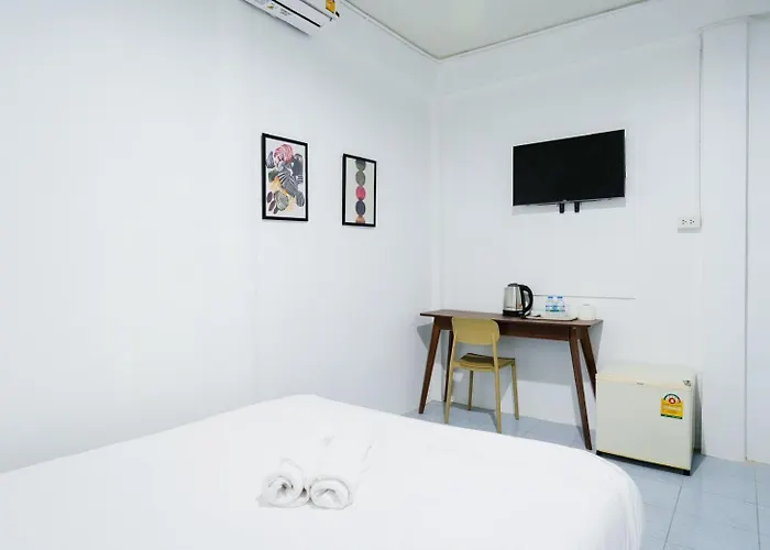 Znap Ekkamai Bts เอกมัย 42 Apartment